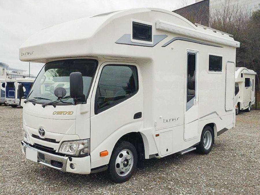 RVランド レンタルキャンピングカーのキャンピングカー「コルドバンクス」