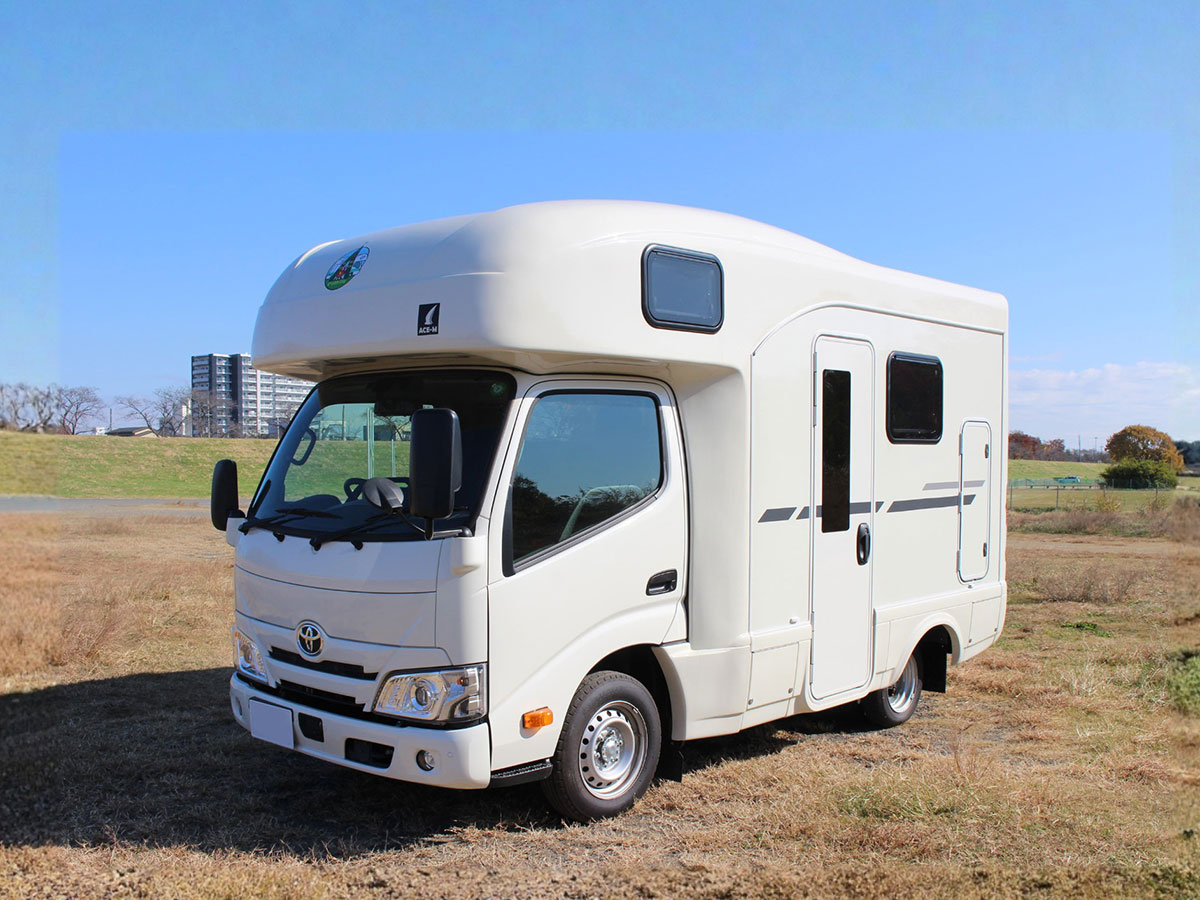 イーキャンライフのキャンピングカー「エースM」