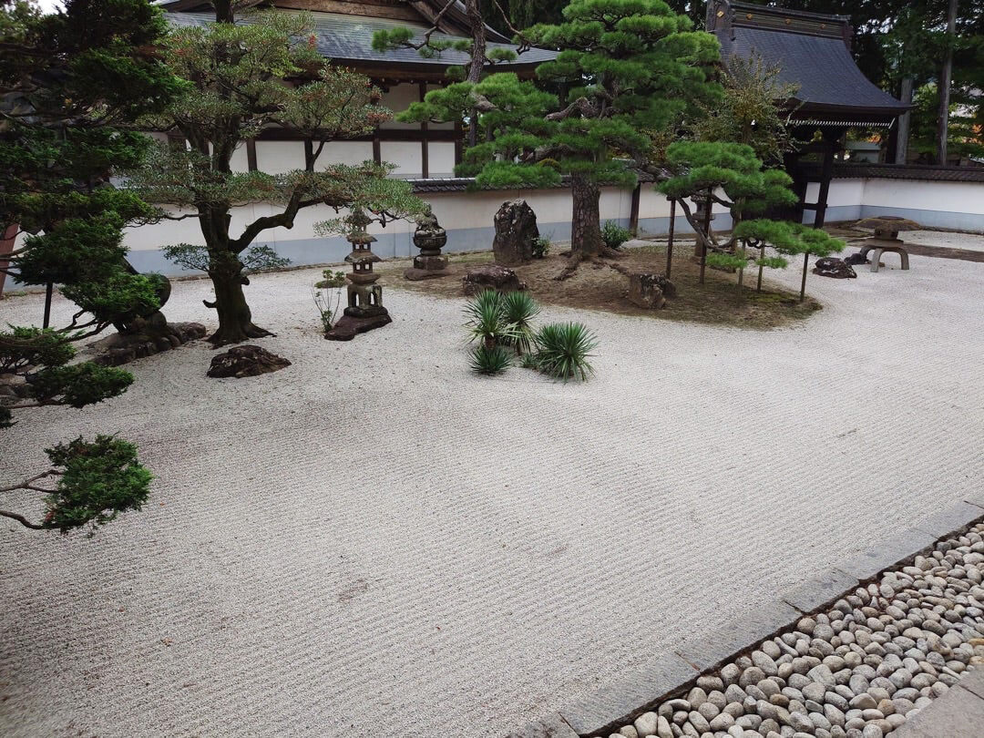 恵林寺の方丈庭園