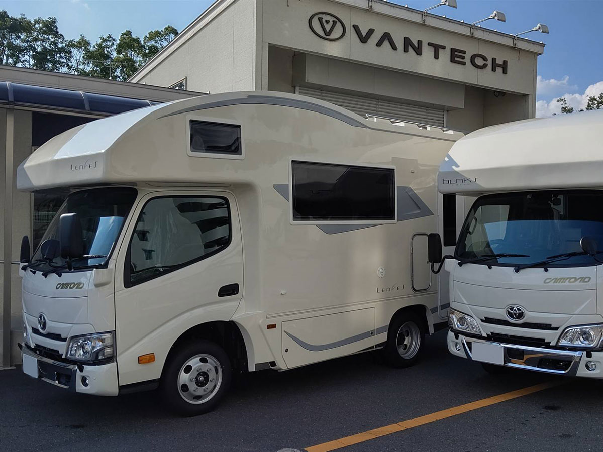 Bonds Camper（ボンズキャンパー）　兵庫神戸店のキャンピングカー