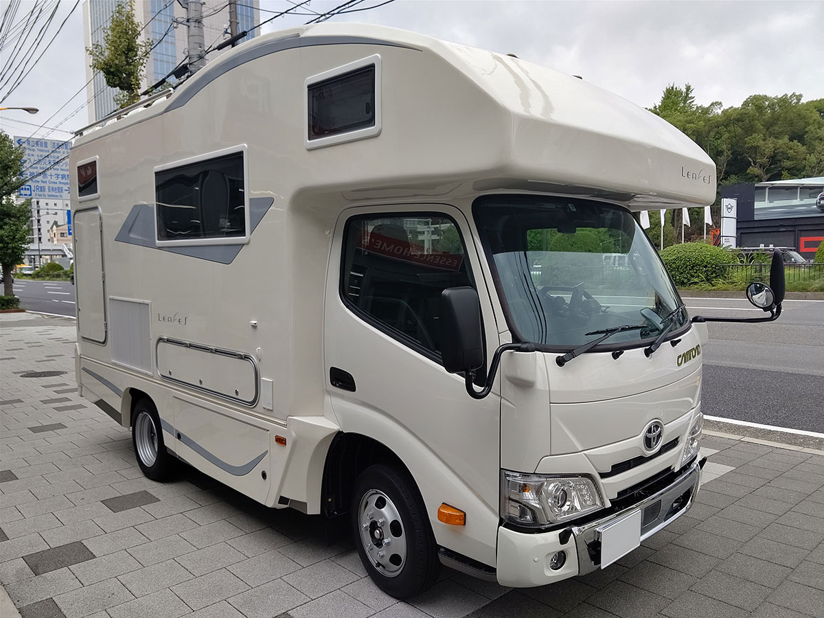 Bonds Camper（ボンズキャンパー）　兵庫神戸店のキャンピングカー「コルドリーブス」