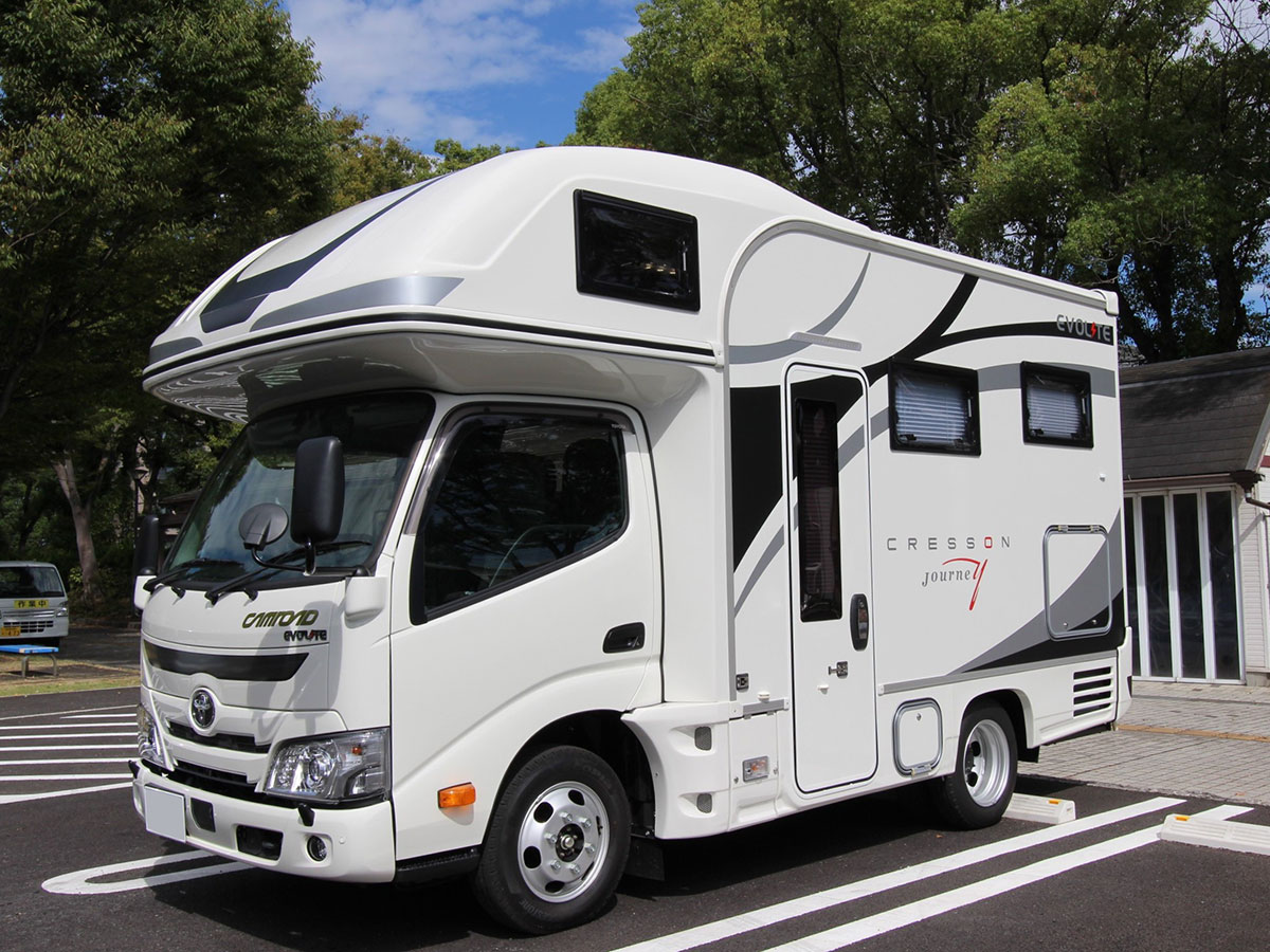 クローバーキャンピングカーレンタル　名古屋中川店のキャンピングカー「クレソンジャーニー」