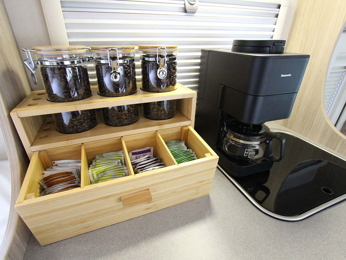 クローバーキャンピングカーレンタル　名古屋中川店のキャンピングカー「クレソンジャーニー」