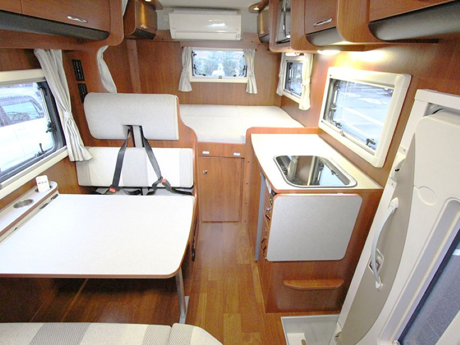 クローバーキャンピングカーレンタル　東京江戸川店のキャンピングカー「クレソンボヤージュ」