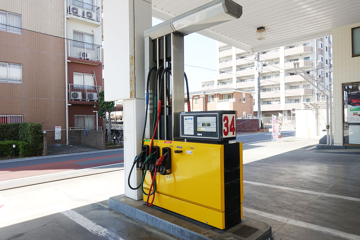 ガソリン給油設備を保有