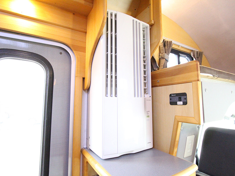 クローバーキャンピングカーレンタル　香川高松店のキャンピングカー「アミティ」